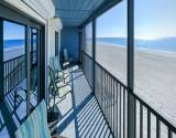 Screened Deck and Beach Walk-Out